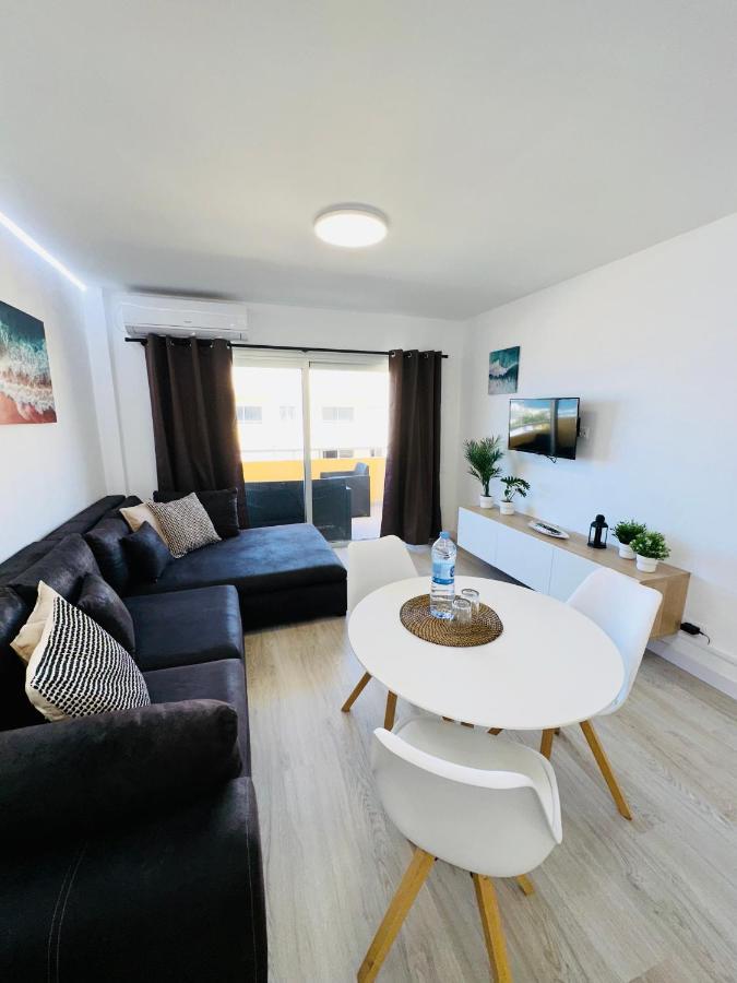Newly Renovated Vistas Muelle De Los Cristianos Pier View Free Wifi 아로나 외부 사진