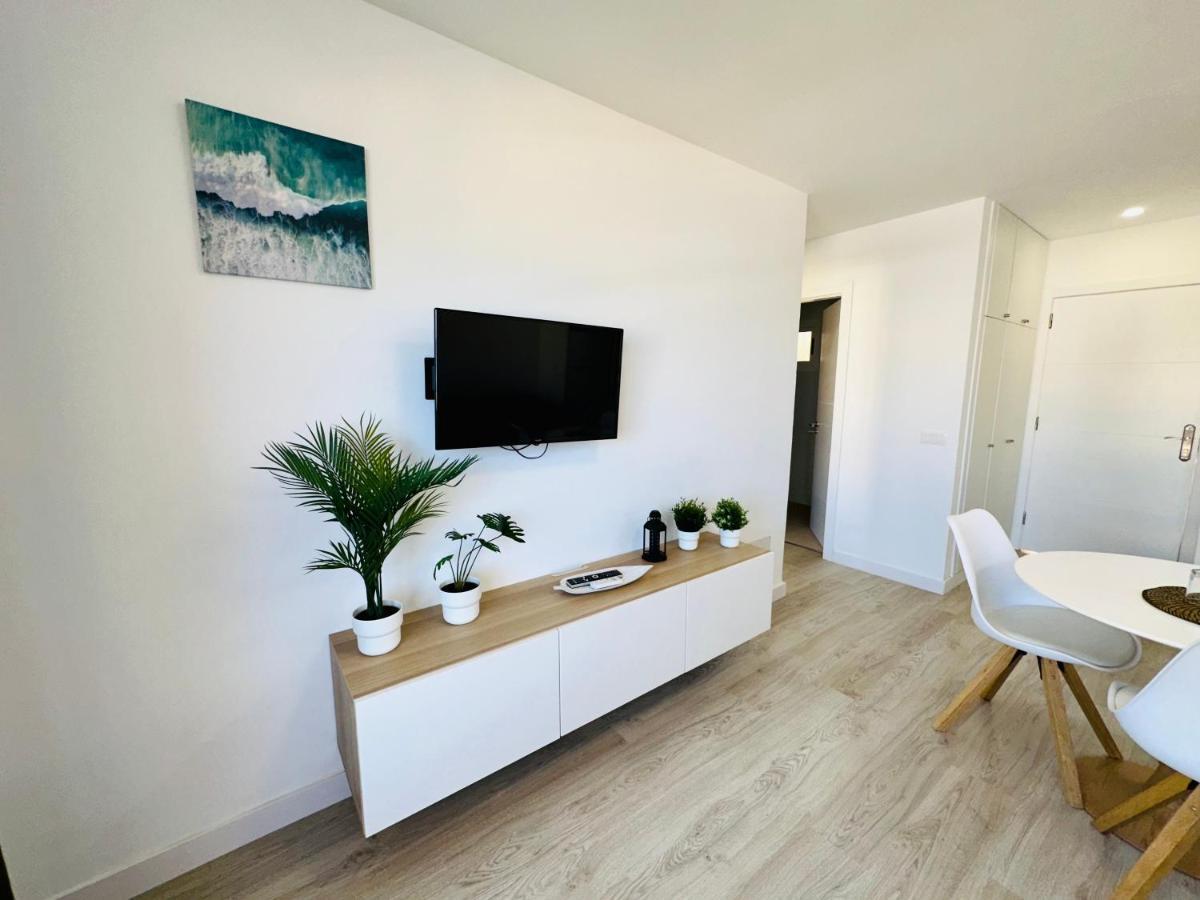 Newly Renovated Vistas Muelle De Los Cristianos Pier View Free Wifi 아로나 외부 사진